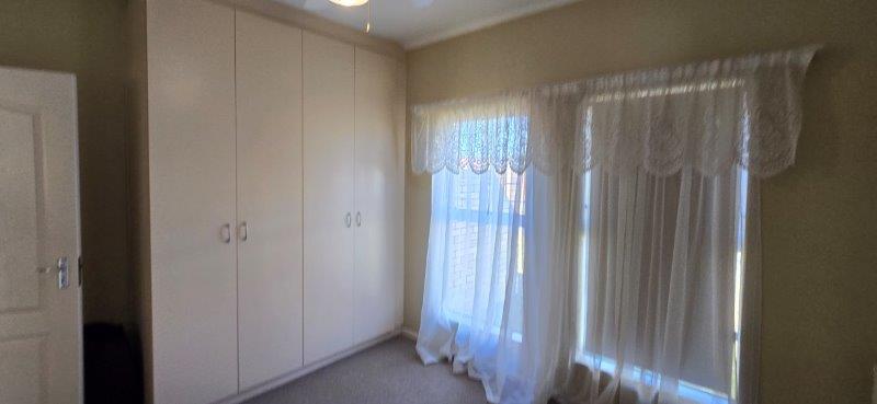 To Let 2 Bedroom Property for Rent in Bracken Heights Western Cape